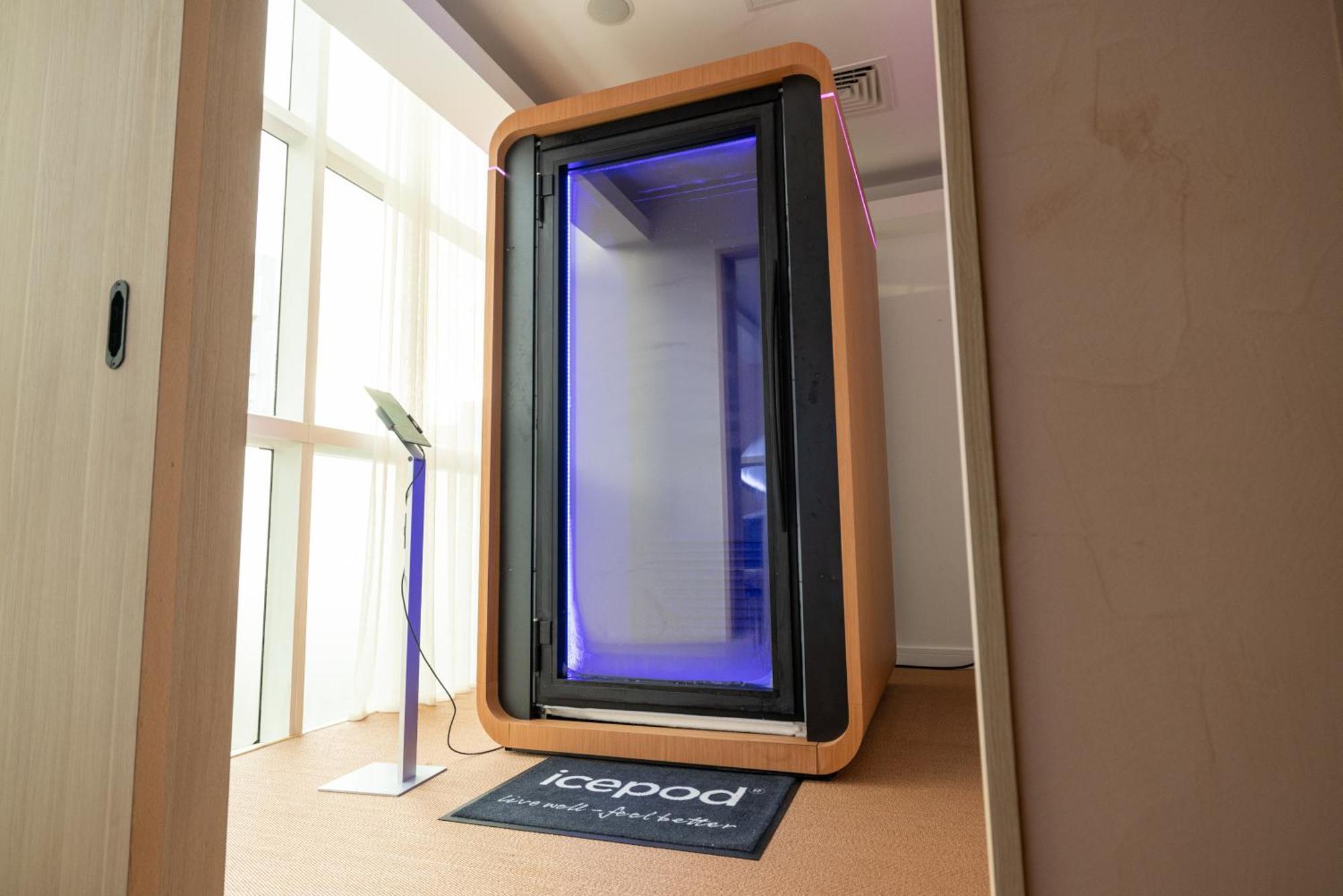 The Lowry Hotel Манчестър Екстериор снимка Icepod